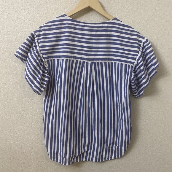 MICHAEL Michael Kors Blouse Top Size Small Blue White Striped Ruffle Sleeve - Picture 5 of 5